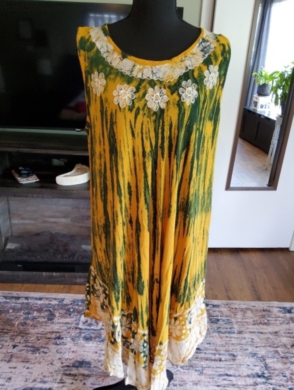 Sakkas Yellow & Green Tie-Dye Maxi Dress with White Floral Trim Free Size OS